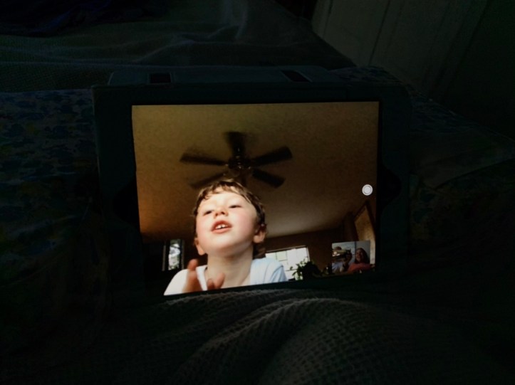 Max on FaceTime Apr 08, 2020 ©Felipe Adan Lerma