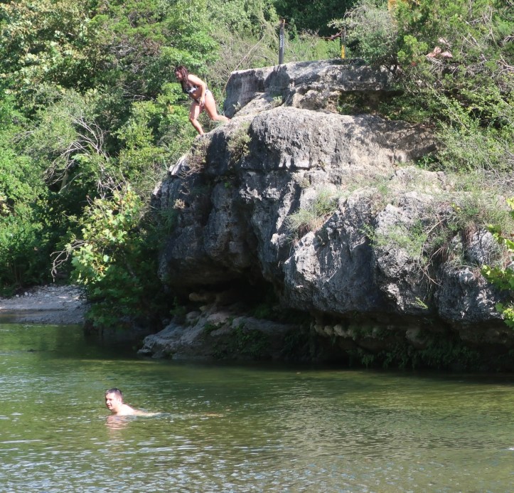 Payton jumping into Barton Springs 08.08.21